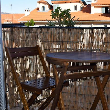 Aparthotel Riviera - Balcon Des Etats Unis - Old Town Promenade Des Anglais Niza Exterior foto